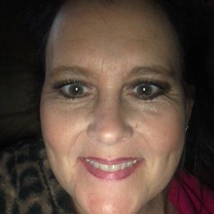 Meet your Posher, Lou ann